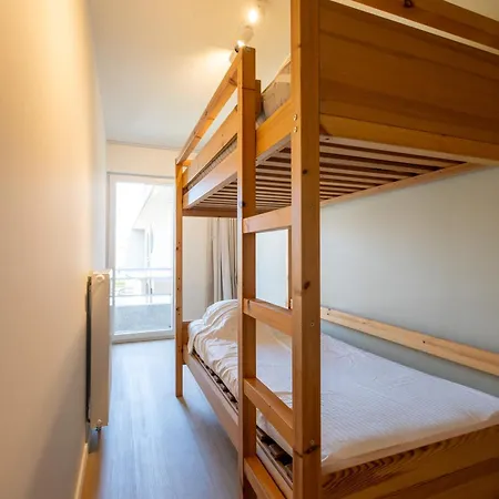 Escape Vlakbij Met Parking Daire De Haan