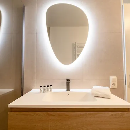 Escape Vlakbij Met Parking